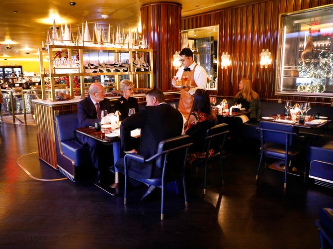 1514500200-NG_19Bullion14